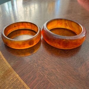 Vintage Bakelite Bangle Bracelets Set of 2 - Root Beer Swirl